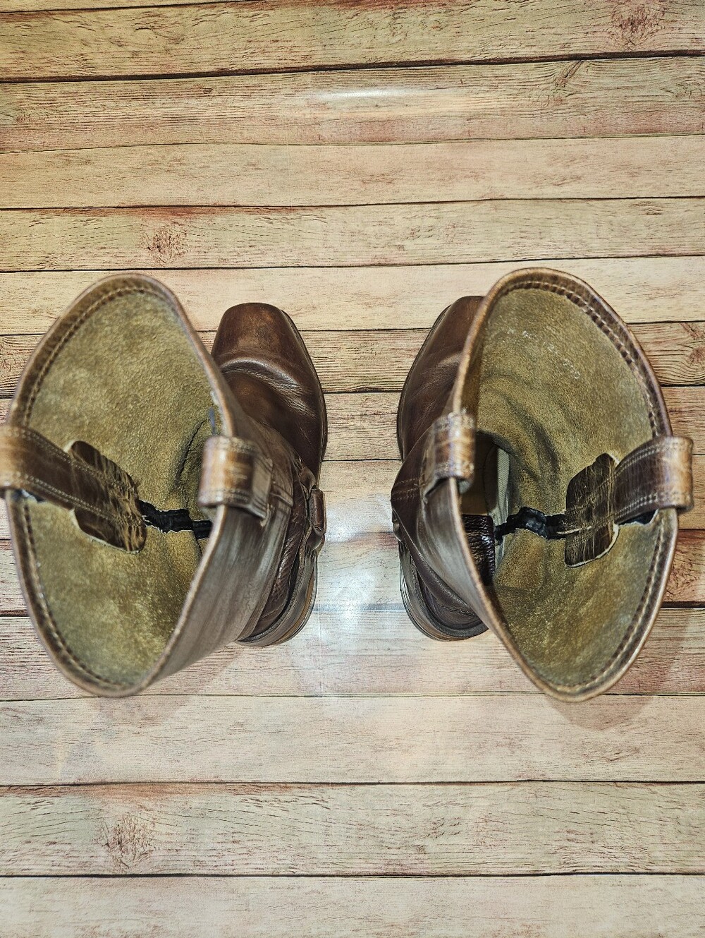 Frye Harness 12R boots rich brown leather - Picture 10 of 15
